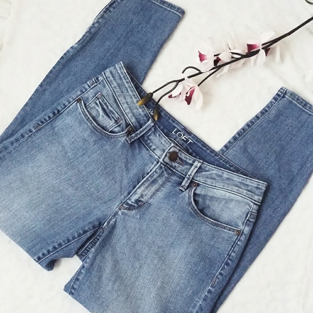 Ann Taylor Curvy Skinny Ankle Jeans